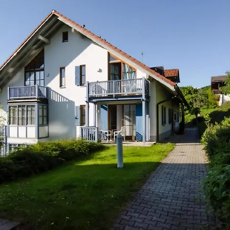In Langfurth Mit Kleinem Balkon Apartment