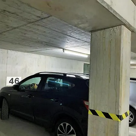 In Langfurth Mit Kleinem Balkon *